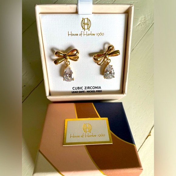 House Of Harlow 1960 Bow Cubic Zirconia Earrings Gold Tone NEW In Gift Box - Picture 3 of 9